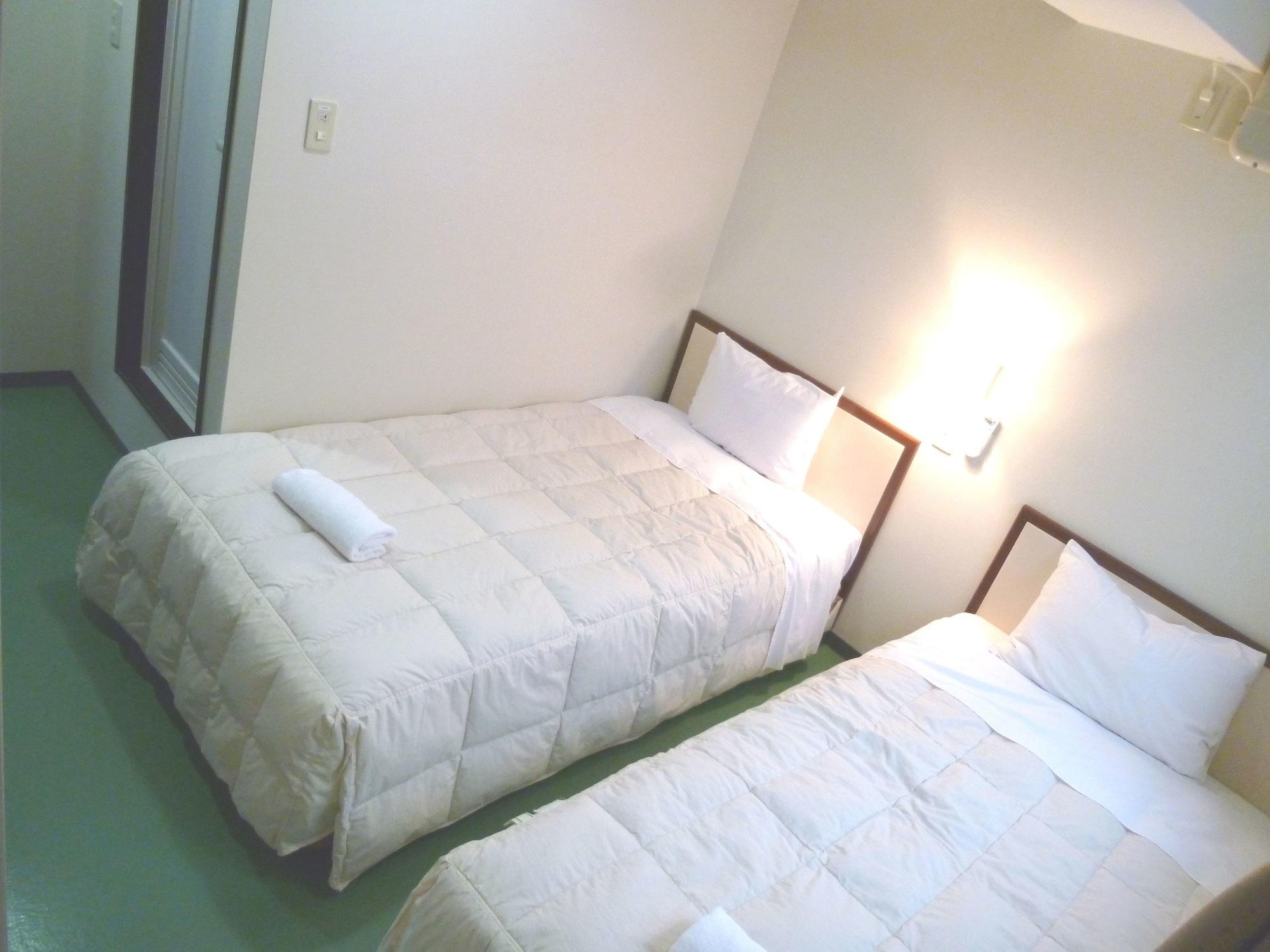 Hotel Shin-Imamiya Осака Экстерьер фото